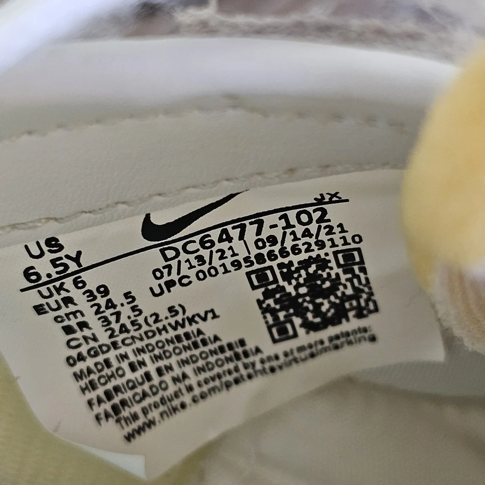 Nike Waffle Trainer 2 GS 'White Mint Copper Youth Sz 6.5Y #DC6477 102 - Picture 3 of 16